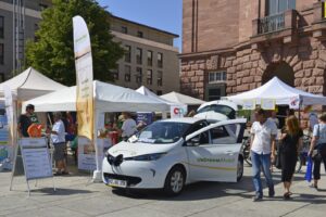 UrStrom eG präsentiert sich auf dem Sonnenmarkt